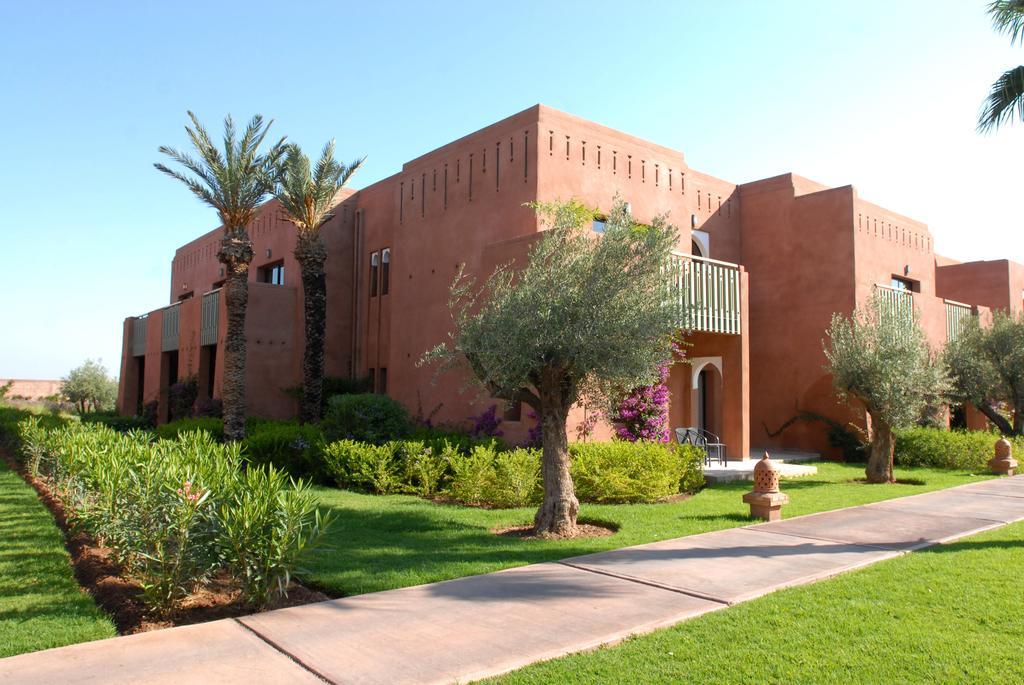 Kenzi Club Agdal Medina Hotel Lahebichate Kültér fotó The campus of the American University of Ras El Bar